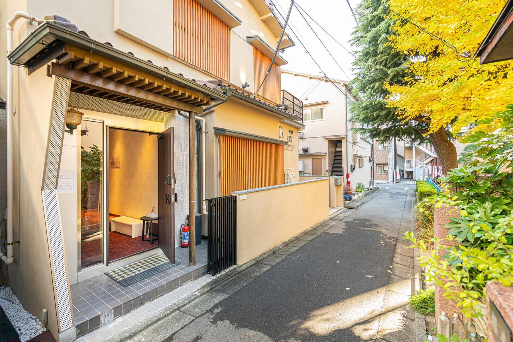 Nearest Jr Sobu Line Shinkoiwa Str,Tokyo Str 15 Min ,Shinjuku 25 Min, Disney 30 Min Exteriör bild