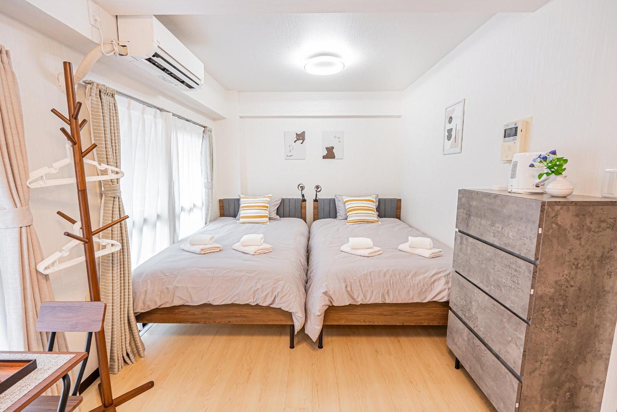 Nearest Jr Sobu Line Shinkoiwa Str,Tokyo Str 15 Min ,Shinjuku 25 Min, Disney 30 Min Exteriör bild